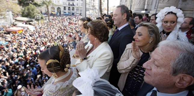 El Gobierno rebaja el IVA cultural... pero sólo para las entregas de obras de arte y para las Fallas valencianas