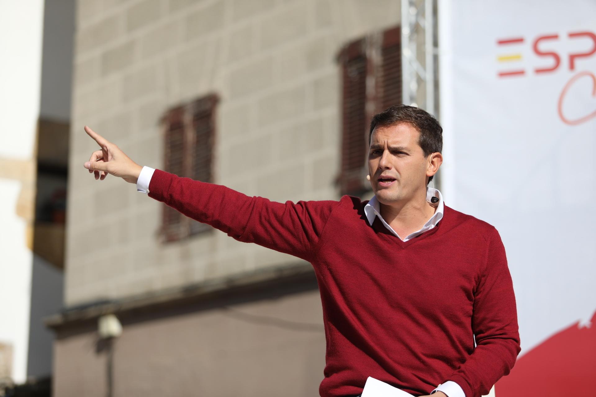 El presidente de Ciudadanos, Albert Rivera, durante su intervención en el acto de la plataforma España Ciudadana en Alsasua.