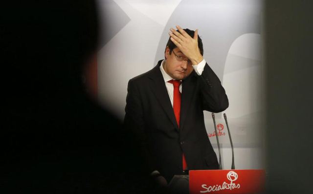 El PSOE exige a Feijóo que retire sus acusaciones de "hooligan" sobre la responsabilidad socialista en el accidente del Alvia