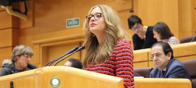 Esther Munoz en la tribuna