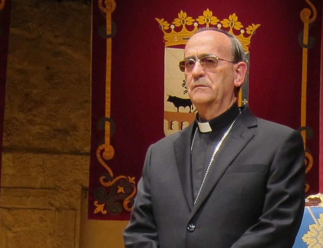 El obispo de Salamanca, Carlos López