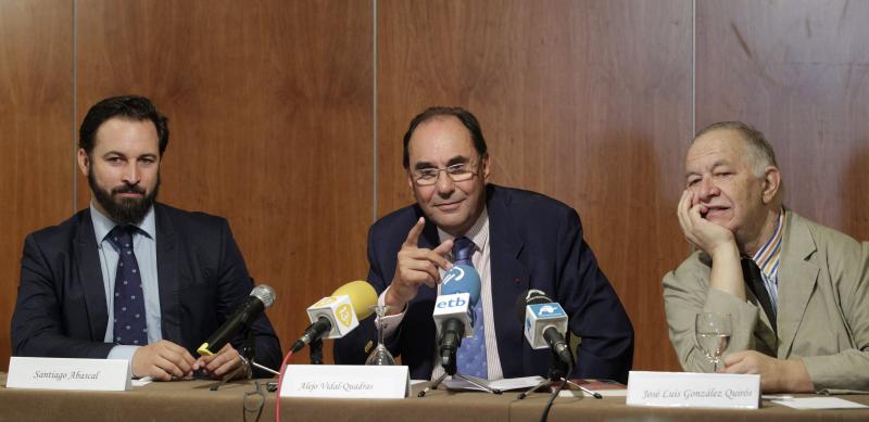 Nuevo mazazo al PP: Vidal-Quadras deja el partido después de 30 años para fichar por Vox