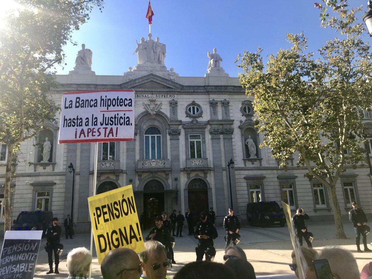 Protestas por la sentencia del Supremo de las hipotecas. EP