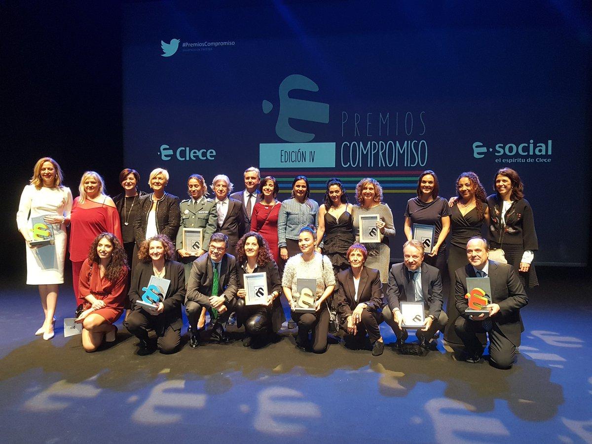 Foto de familia de los premiados en la IV edición de los Premios Compromiso que otorga Clece, la filial multiservicios del Grupo ACS