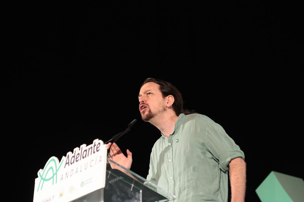 Pablo Iglesias, en el mitin de este sábado en Sevilla. JESÚS PRIETO/EP