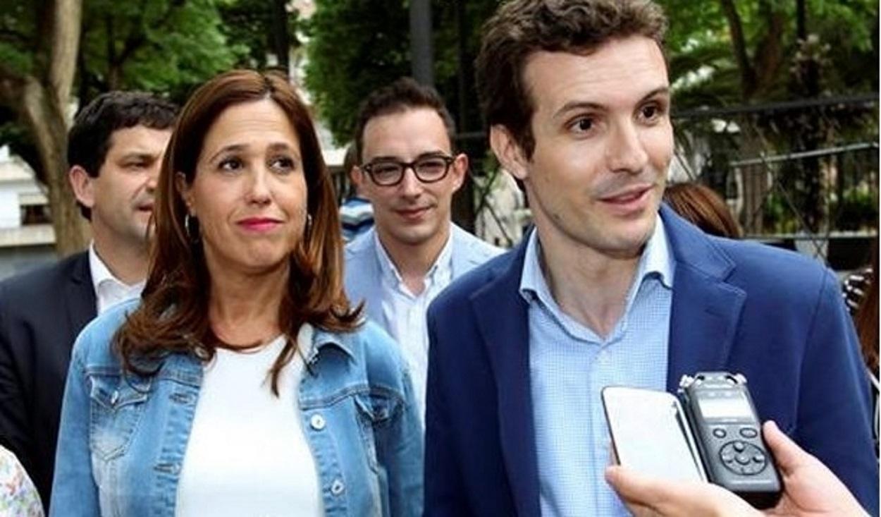 Rosa Romero junto al presidente del PP, Pablo Casado