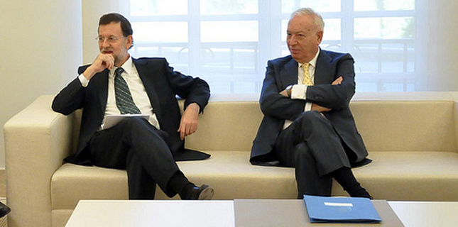 Margallo sale ahora diciendo en el Financial Times que "España consideraría la entrada en la UE de una Escocia independiente"