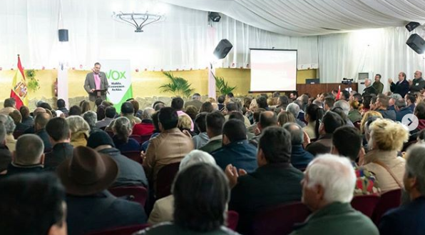 Acto de Vox en Vélez. Instagram 