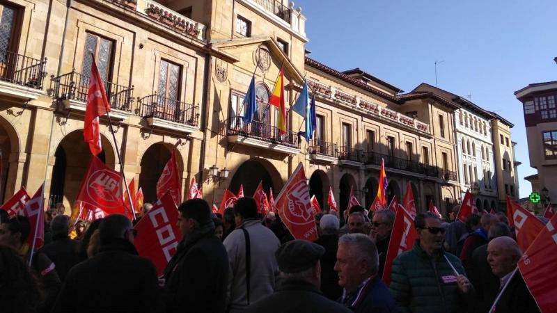 Manifestación por las pensiones en Oviedo. (Foto: Europa Press)