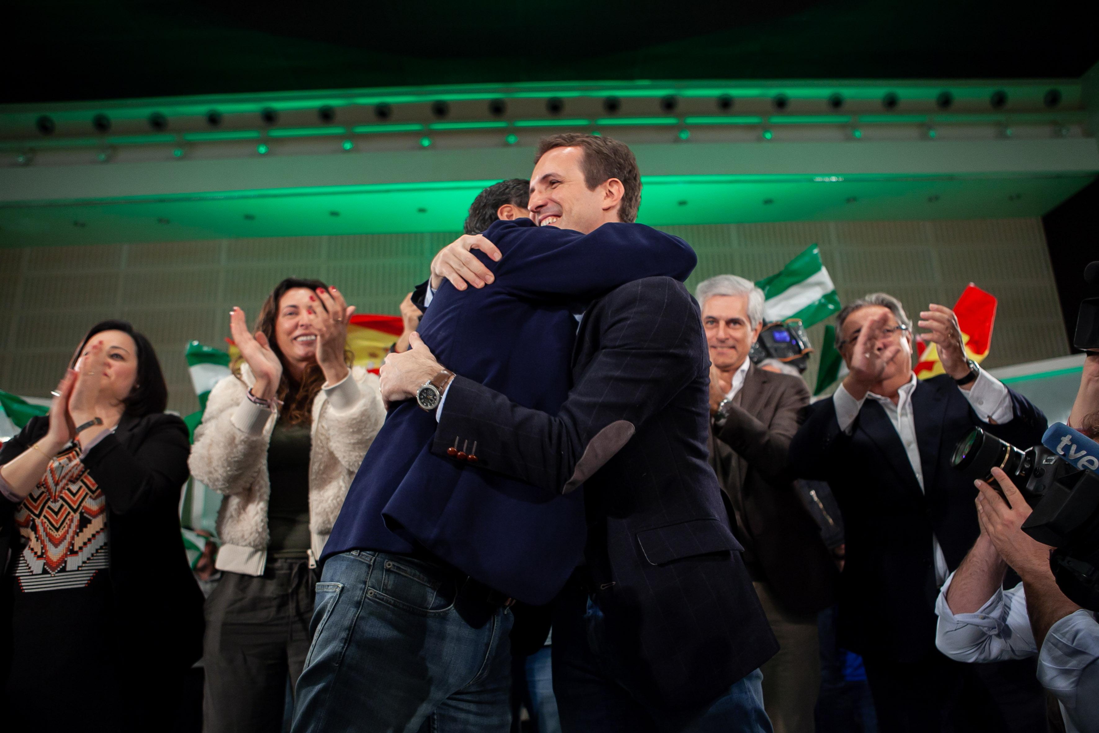 En Sevilla, mitin de cierre de campaña del candidato del PP-A a la Presidencia de la Junta, Juanma Moreno, junto al presidente del PP, Pablo Casado