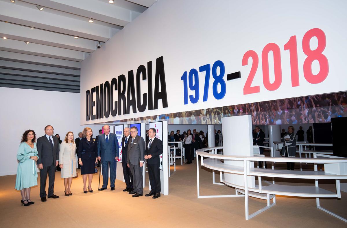 Inauguración de la exposición Democracia 1978- 2018 (imagen facilitada por Obra Social "la Caixa"