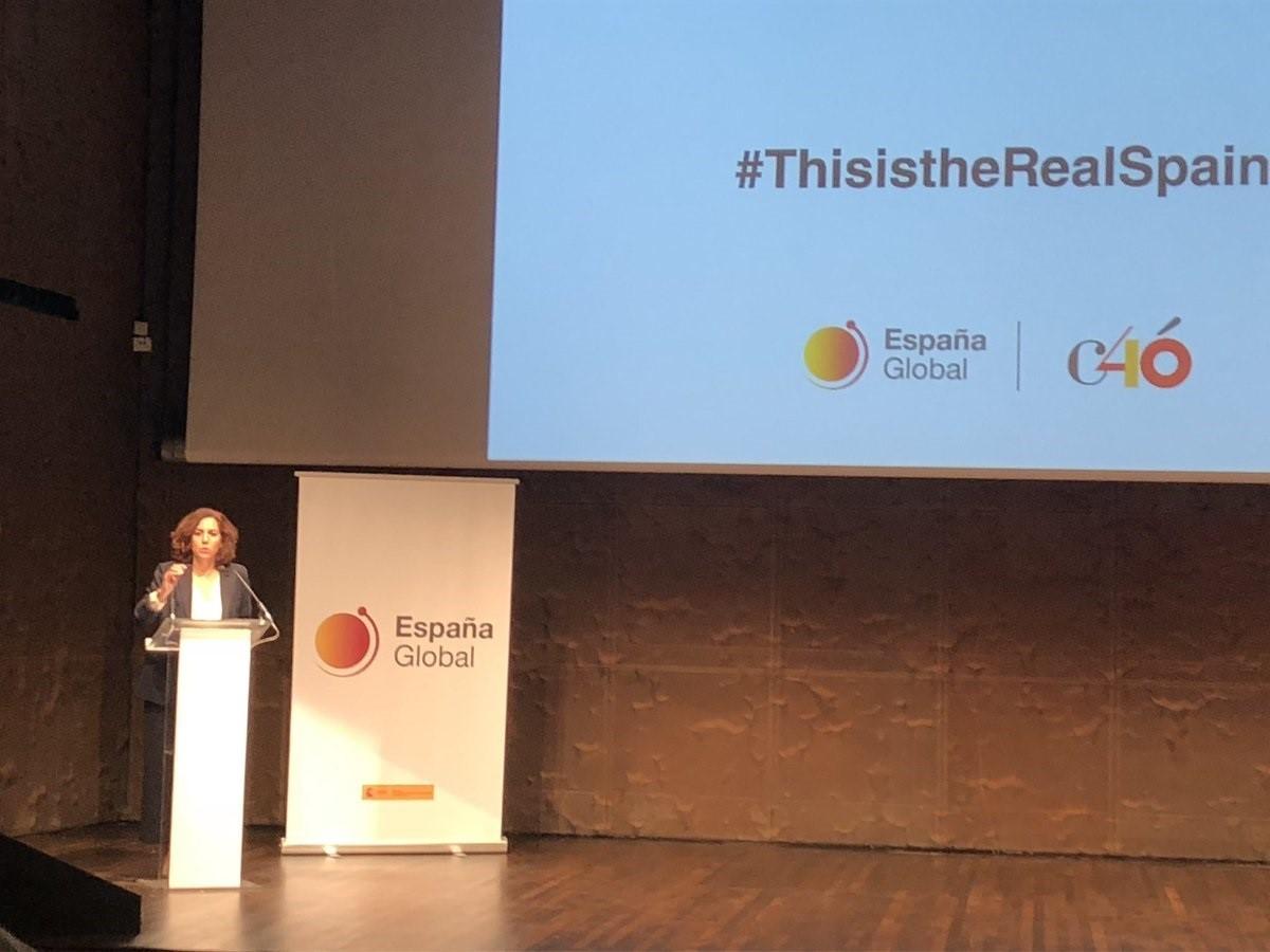 Irene Lozano presentando 'This is the real Spain'