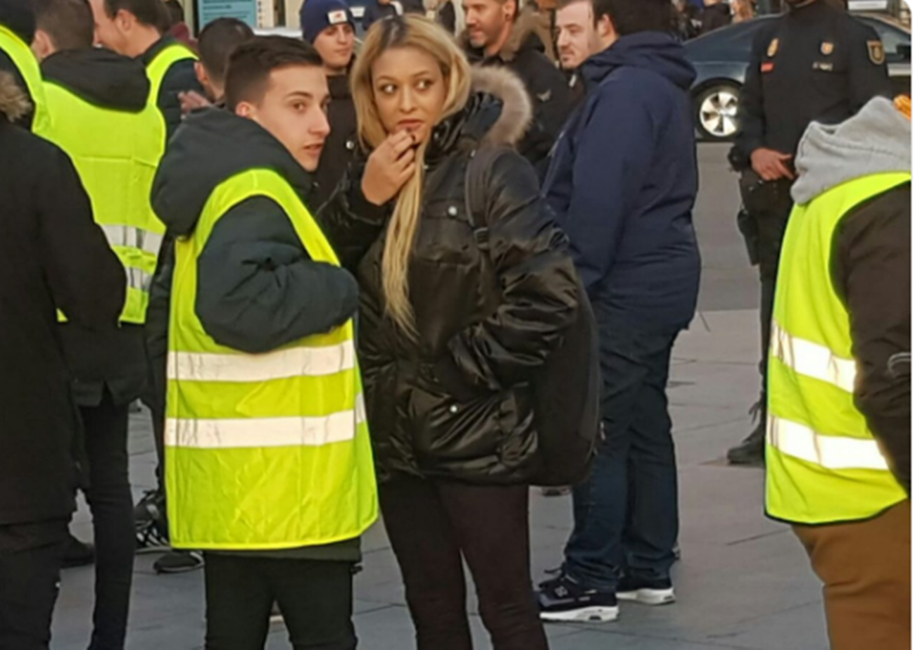 Melisa Domínguez en la concentración de 'chalecos amarillos' en Madrid.