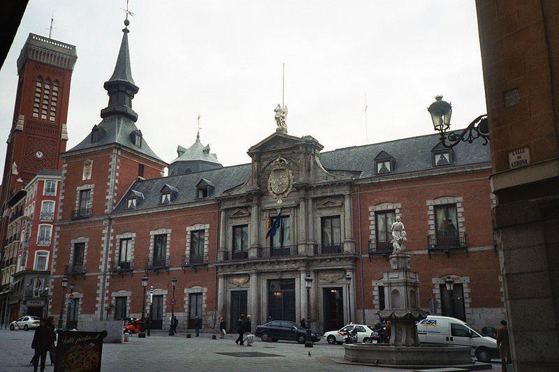 Del robo de Aponte todos los implicados fueron puestos en libertad menos José Marín a quien se le condenó a vivir en una torre de la cárcel de corte.