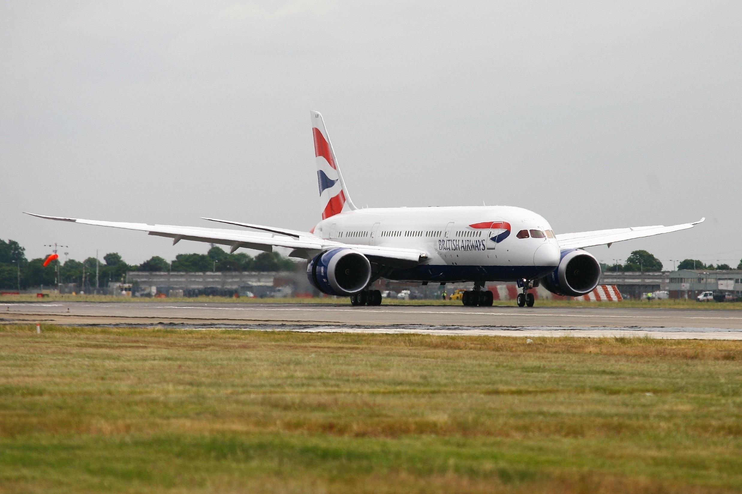 Se reabre la pista de Londres-Gatwick