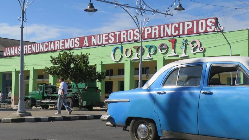Cuba Coppelia en Cienfuegos ©JoseCarlosLeon2018 Cuba Coppelia en Cienfuegos ©JoseCarlosLeon2018