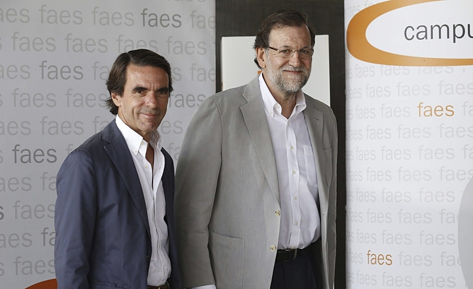 José María Aznar (izquierda) y Mariano Rajoy.
