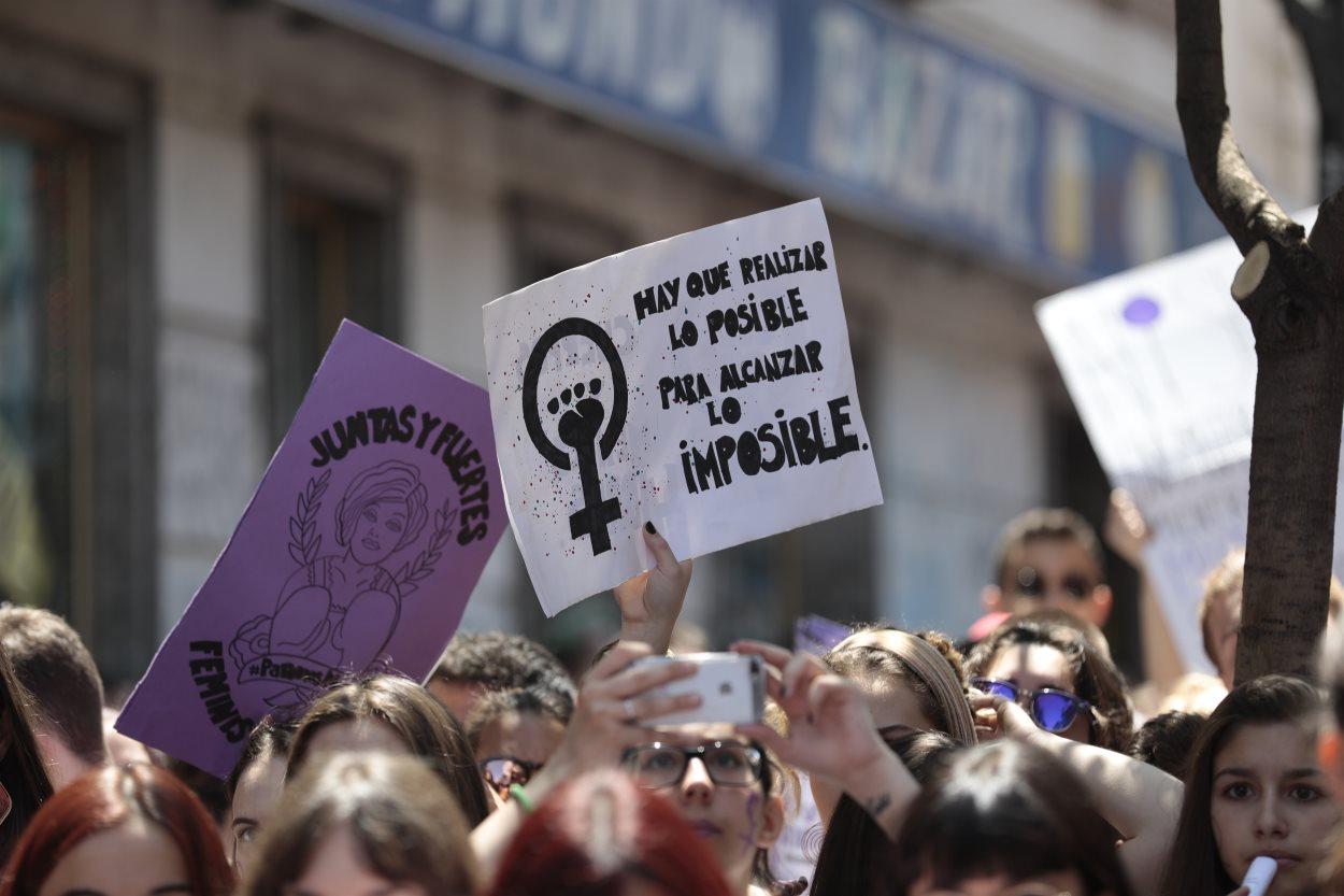 Feministas andaluzas convocan concentraciones el martes bajo el lema Ni un paso atrás en igualdad. EP