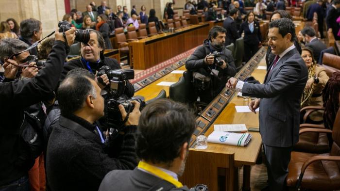Vox y Ciudadanos hacen presidente de la Junta de Andalucía a Juanma Moreno