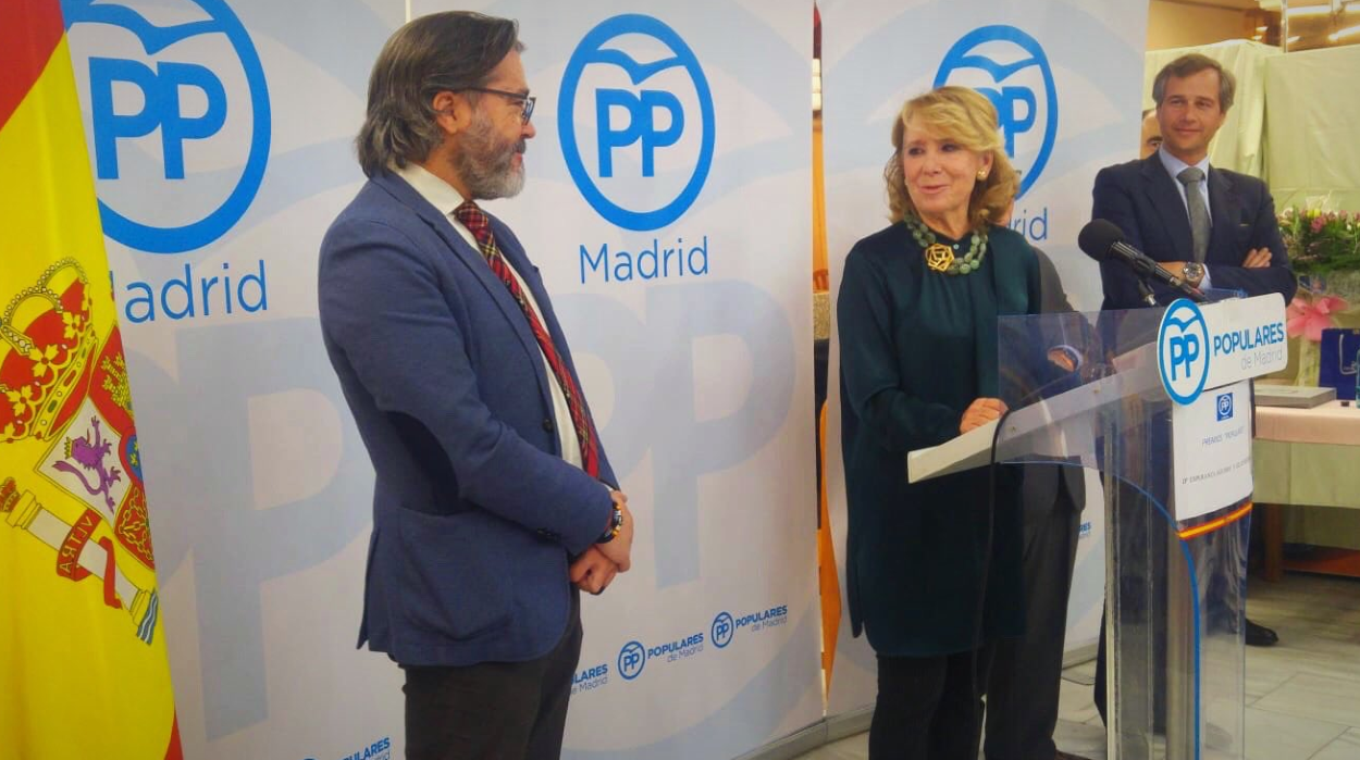 Borja Gutiérrez junto a Esperanza Aguirre y Antonio González Terol