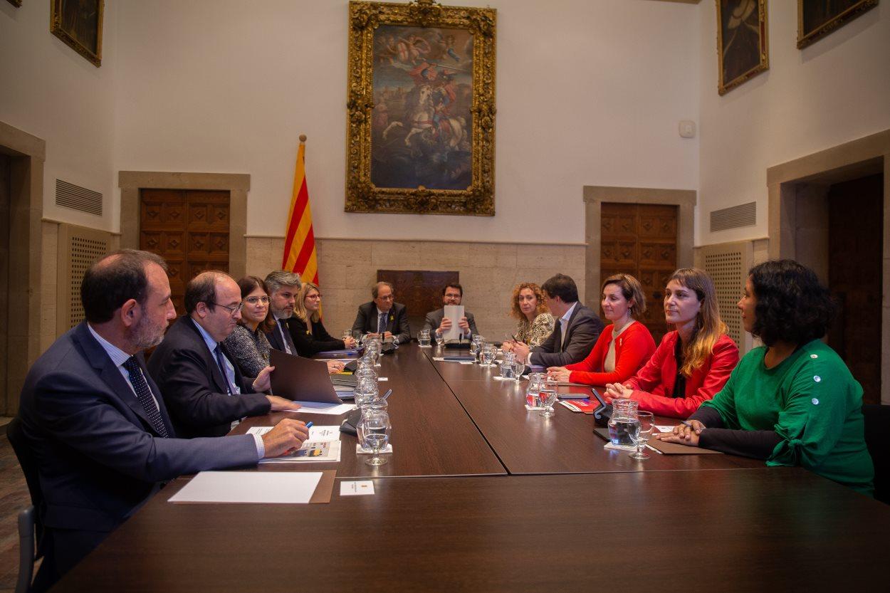 Reunión “espacio de diálogo” con el presidente Quim Torra en Barcelona. EP