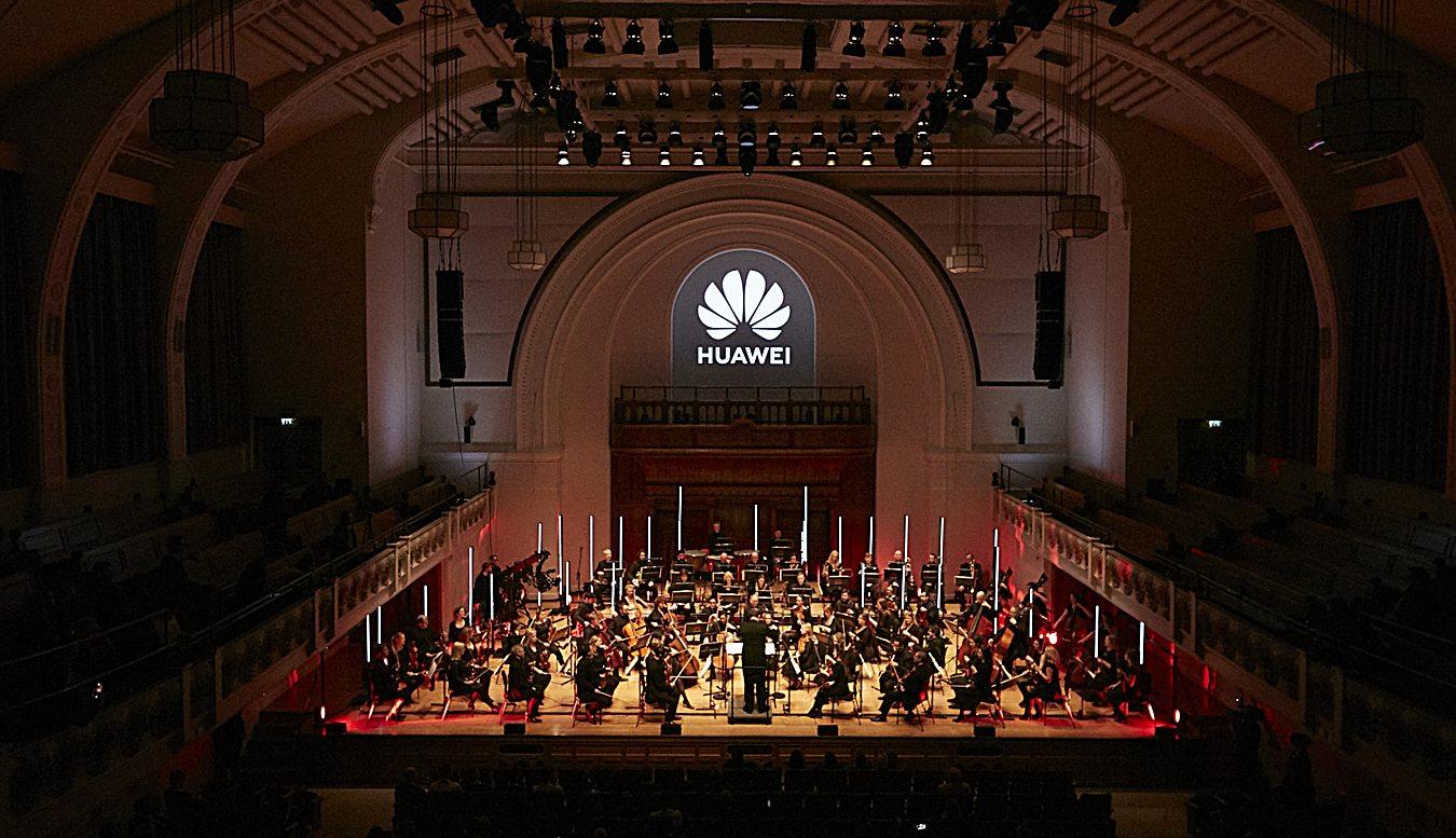 Momento de la interpretacion de la Sinfonía Número 8 de Schubert ya finalizada (Foto: Huawei).