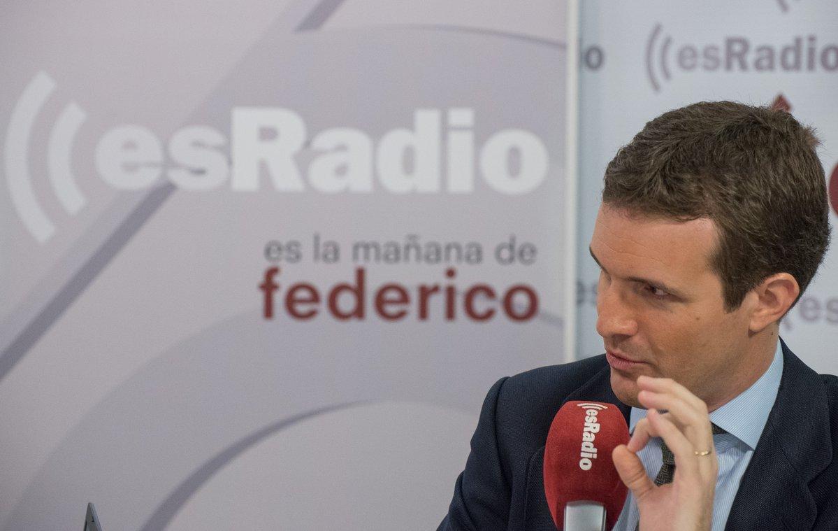 Pablo Casado, en el estudio de EsRadio. Twitter: @esradio