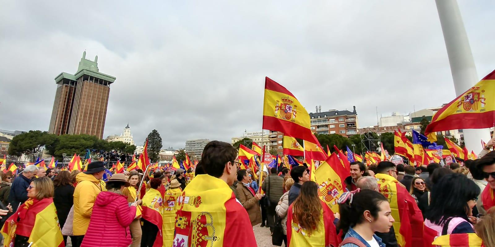 Concentración en la Plaza de Colón.