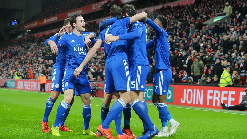 Leicester City celebra un gol de Harry Maguire