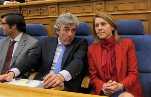 María Dolores de Cospedal junto a Leandro Esteban. 