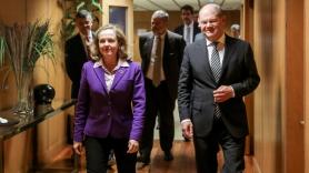 La ministra de Economía y Empresa Nadia Calviño y del vicecanciller y ministro alemán de Finanzas Olaf Scholz -Ricardo Rubio (Europa Press)