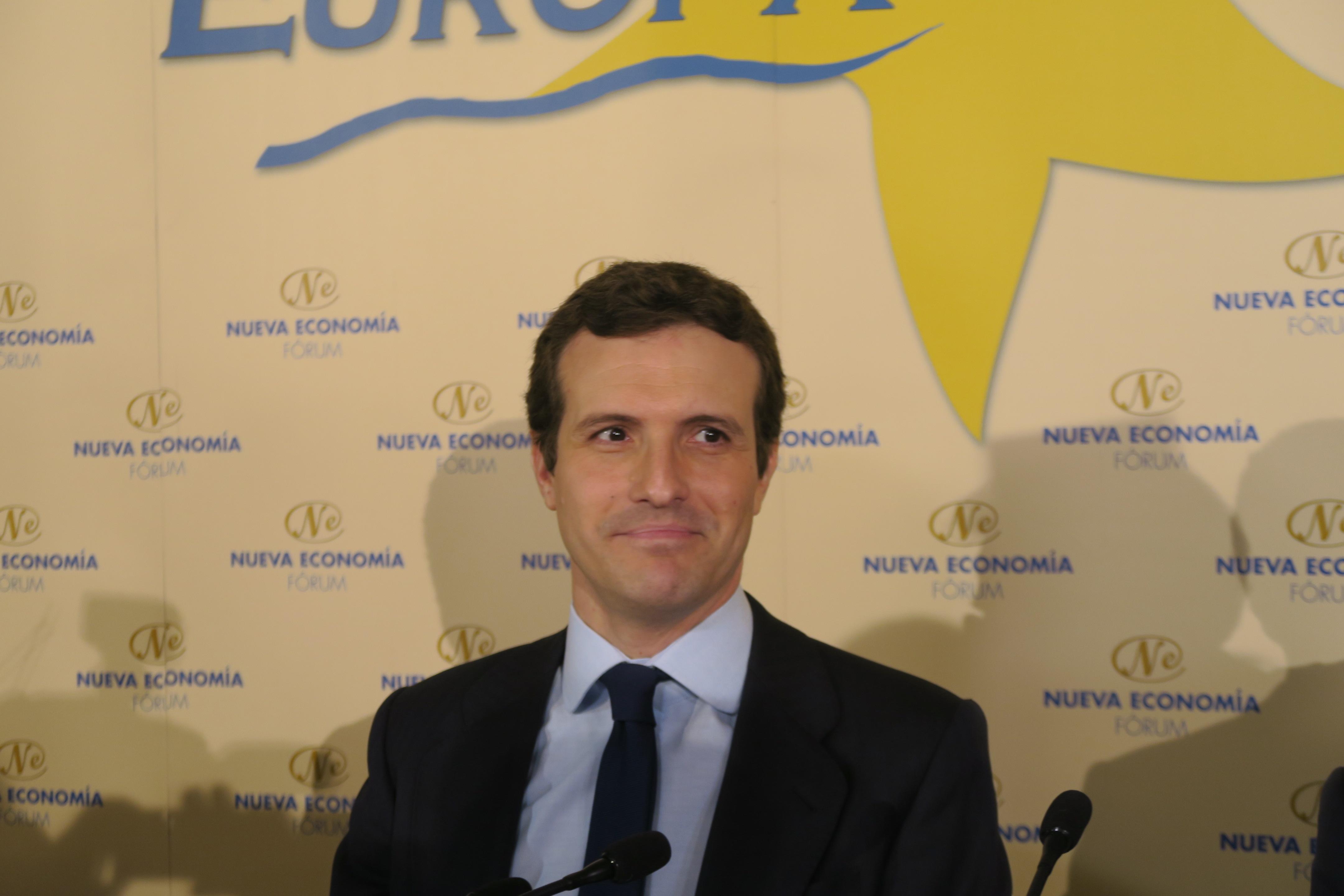 Pablo Casado, en el desayuno informativo del Fórum Europa. Foto: Luis Marchal. 