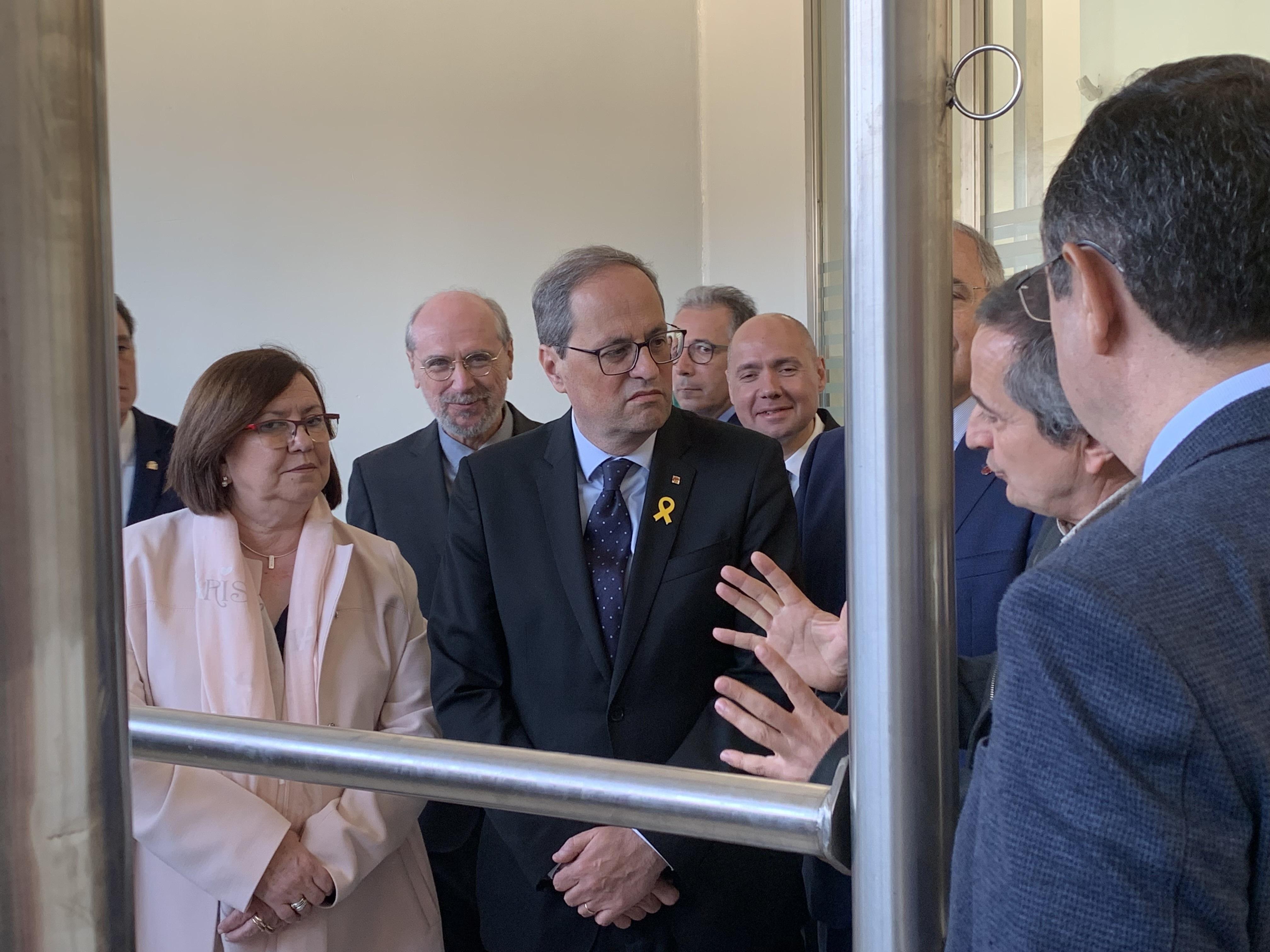 El presidente de la Generalitat Quim Torra inaugura la Unidad Quirúrgica Docente Veterinaria de la UdL. Europa Press. 