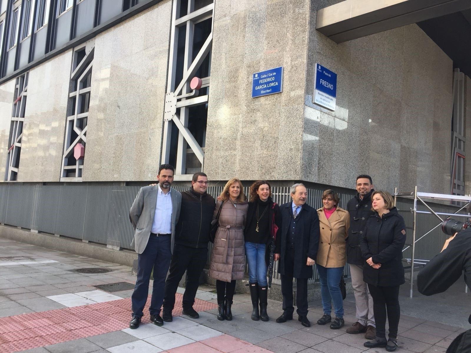 Acto de inauguración de la nueva denominación de las calles de Oviedo. Europa Press