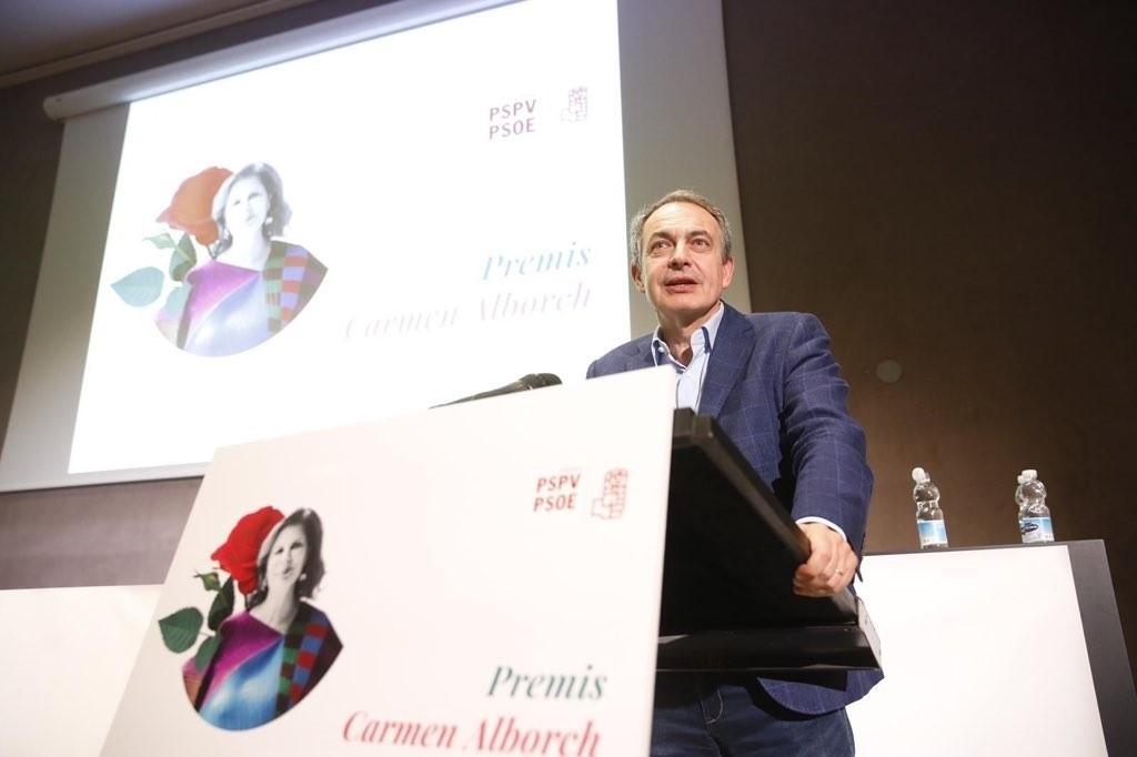 José Luis Rodríguez Zapatero interviene en los premios Carmen Alborch en Valencia. Fuente: EP.