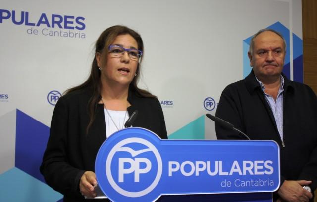 Esther Merino, durante una rueda de prensa del Partido Popular de Cantabria. PP Cantabria