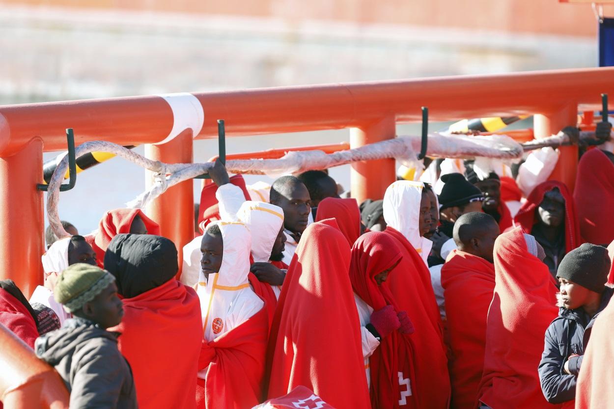 Inmigrantes rescatados en el Puerto de Málaga