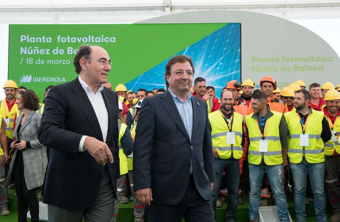 Ignacio Galán, presidente de Iberdrola y Guillermo Fernández Vara, presidente de Extremadura, durante la inauguración de la planta de Núñez de Balboa - Junta de Extremadura