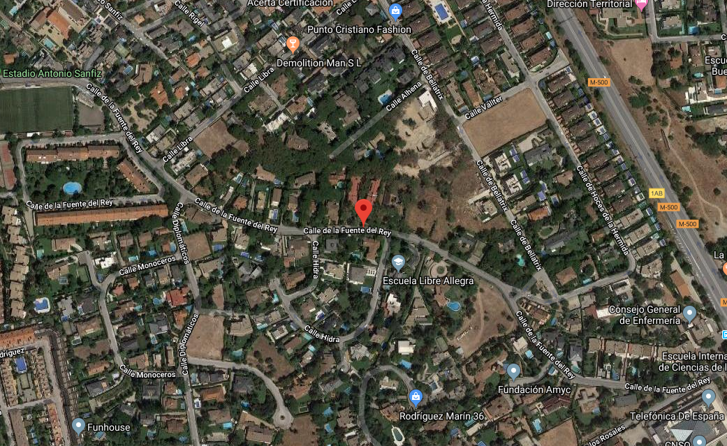 Calle de la Fuente del Rey, Aravaca. Google Maps.