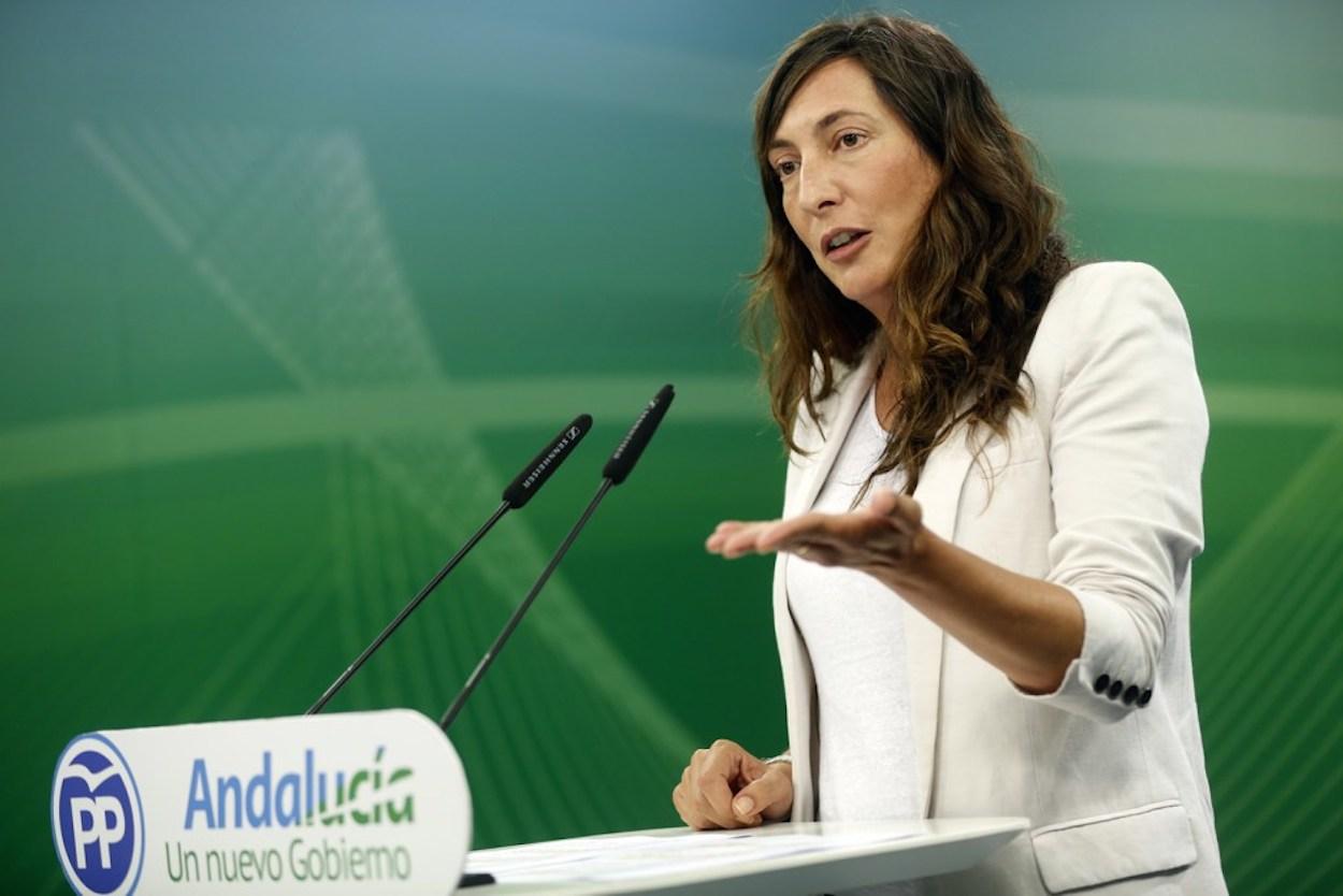 Loles López, secretaria general del PP andaluz y diputada.