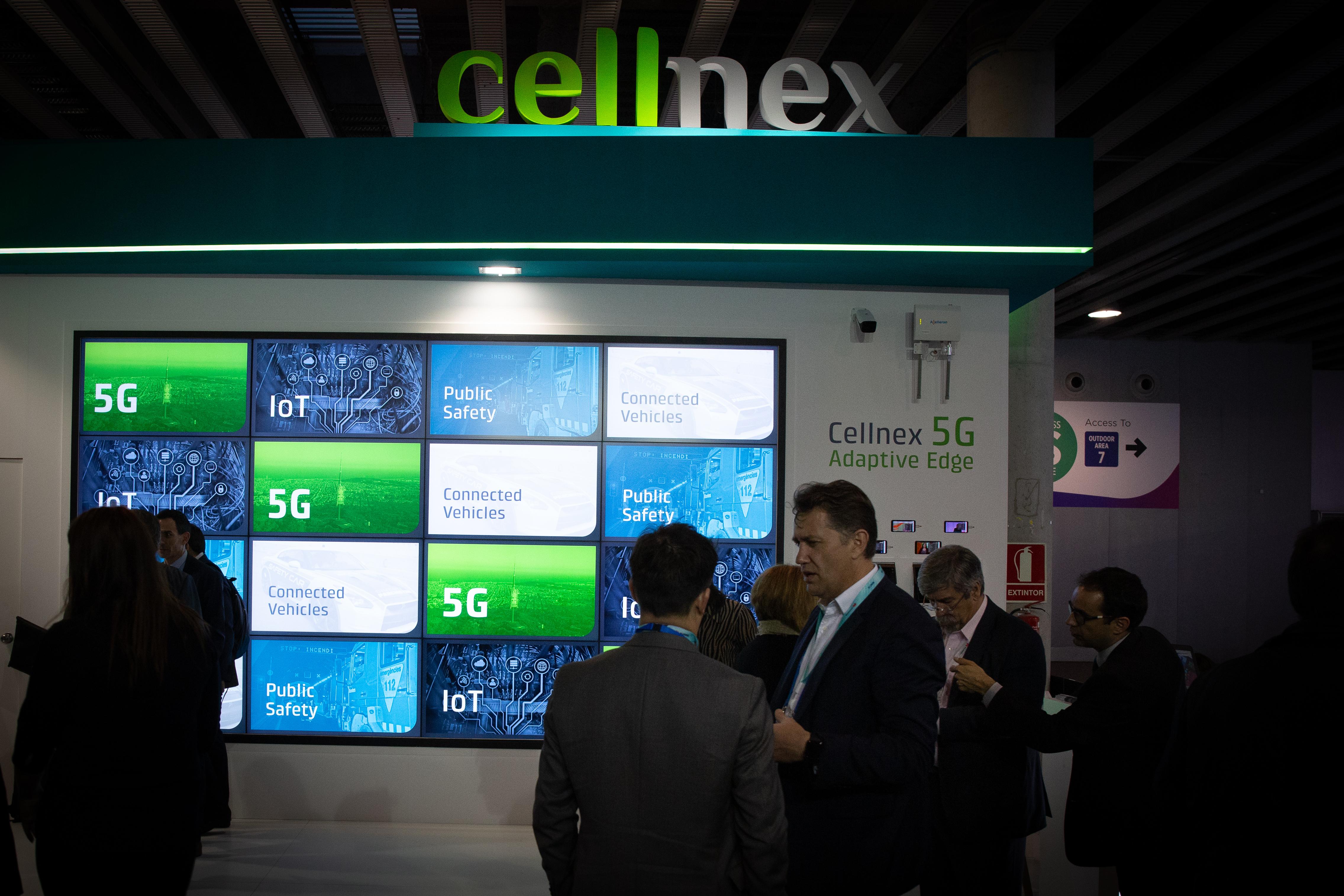 Estand de 'cellnex' promocionanado la tecnología 5G en el recinto ferial del Mobile World Congress de Barcelona   MWC 2019 - David Zorrakino Europa Press
