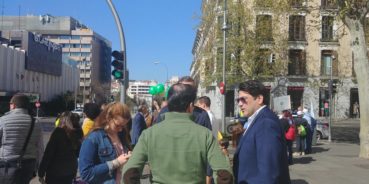 David Pérez, alcalde de Alcorcón, en la manfiestación provida