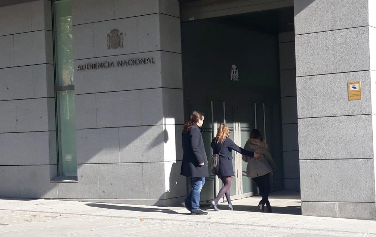 El secretario general de Podemos, Pablo Iglesias, entrando a la Audiencia Nacional