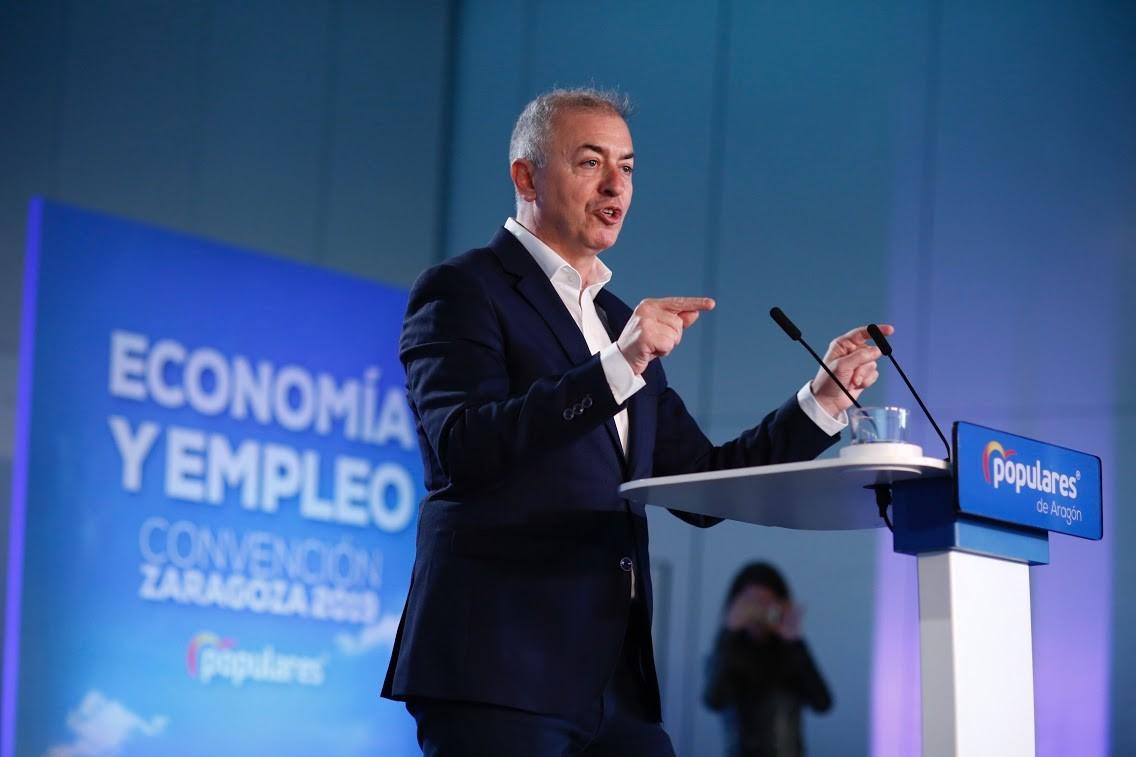 El presidente provincial del PP Zaragoza Javier Campoy interviene en un acto con Pablo Casado - Fabián Simón Europa Press