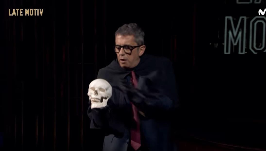 Buenafuente se viste de Hamlet para hablar de Vox