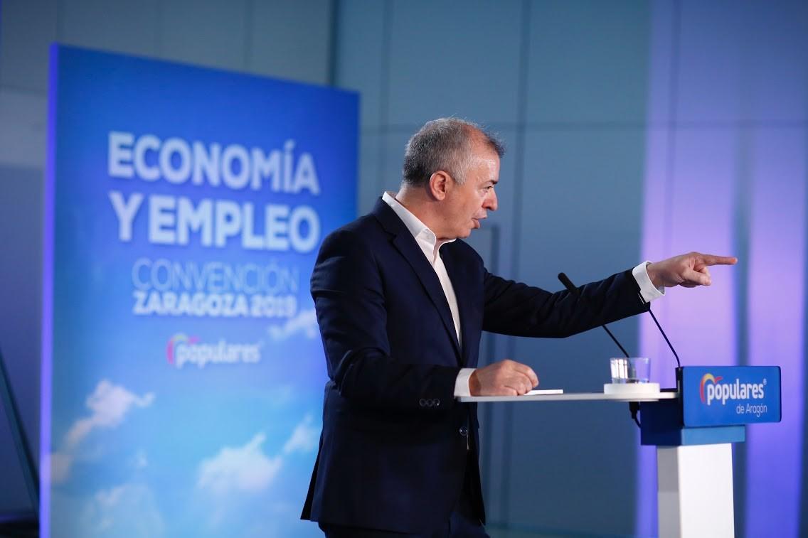 Javier Campoy interviene durante el acto de clausura de la Convención de Economía y Empleo del PP en Zaragoza (Aragón) - Fabián Simón Europa Press