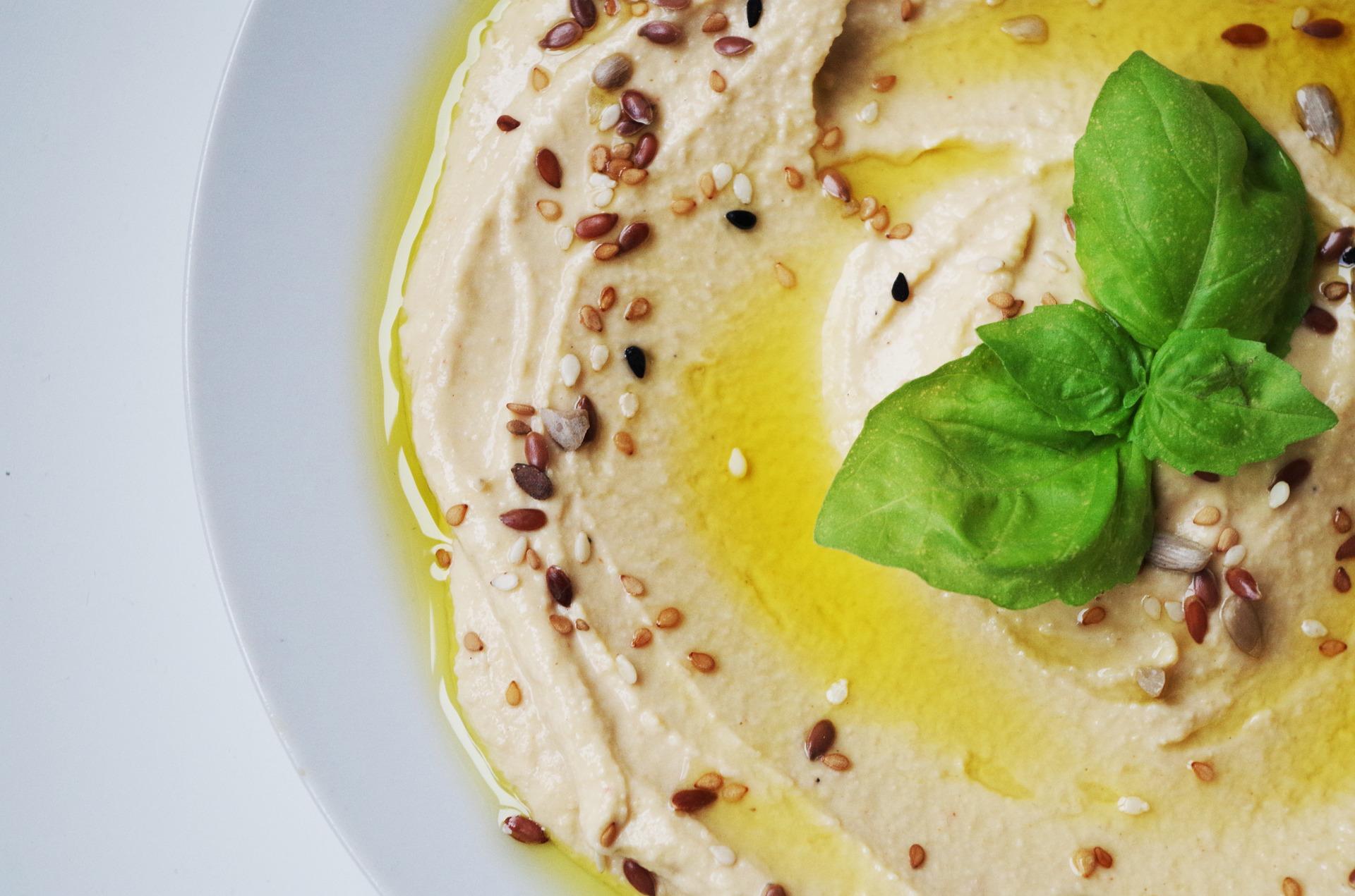 Hummus / Imagen de Ajale en Pixabay 