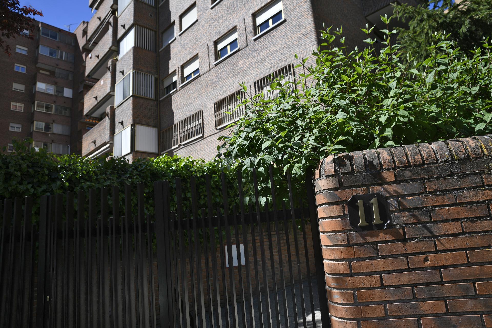Imagen del edificio situado en el número 11 de calle Federico Carlos Sainz de Robles en el madrileño distrito de Aravaca  en el que está situada la vivienda