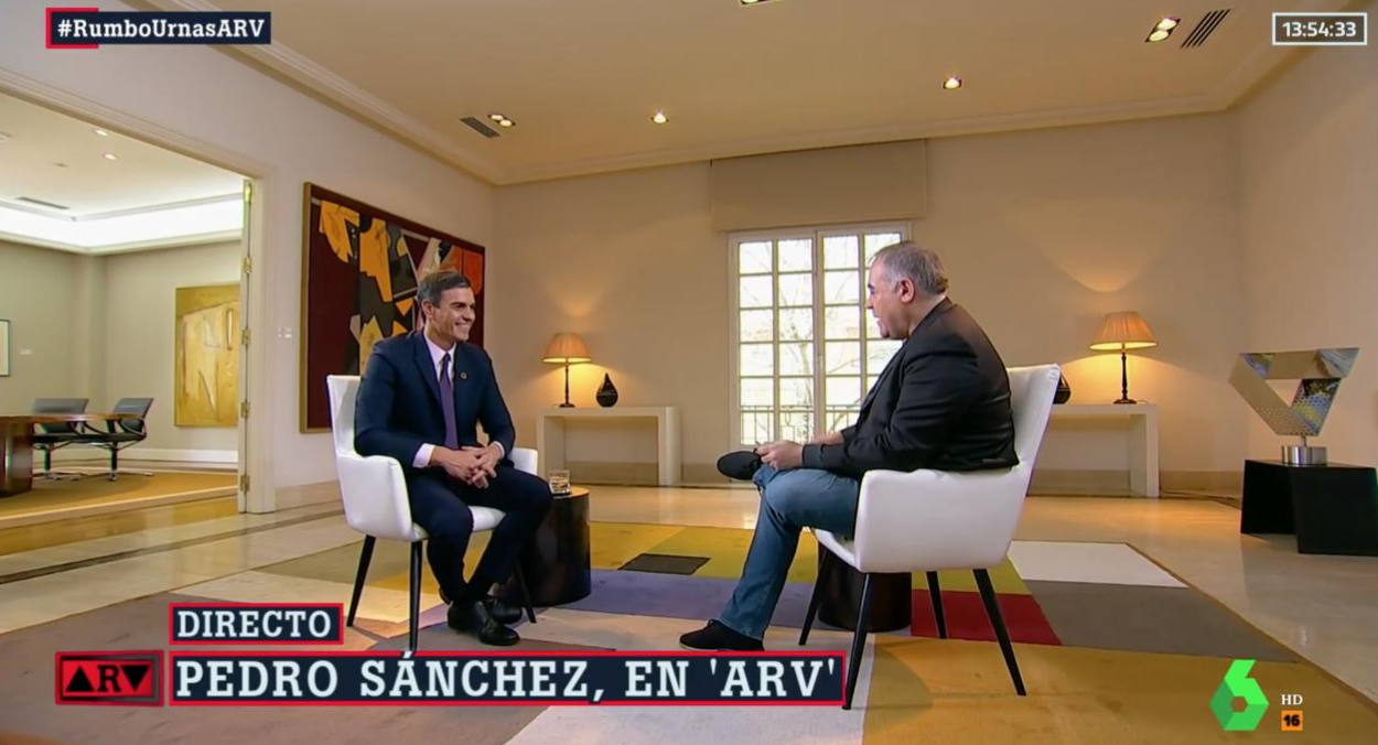 Pedro Sánchez durante la entrevista en Al Rojo Vivo