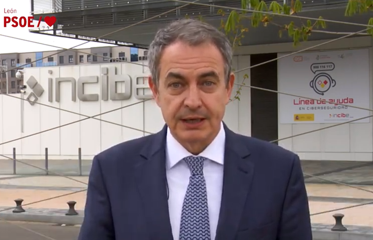 Rodríguez Zapatero durante un momento del vídeo grabado frenta a Incibe. 